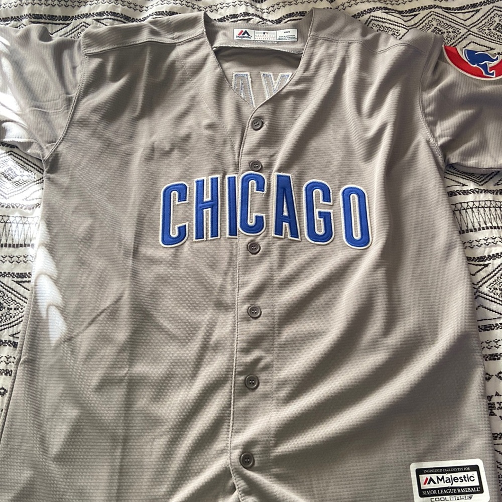 Chicago Cubs Kris Bryant Jersey in men’s medium